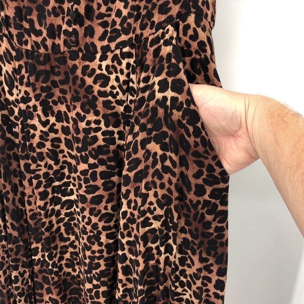 Torrid Dress Size 00 (M/L 10) Animal Print, mafia wife core - Picture 9 of 9